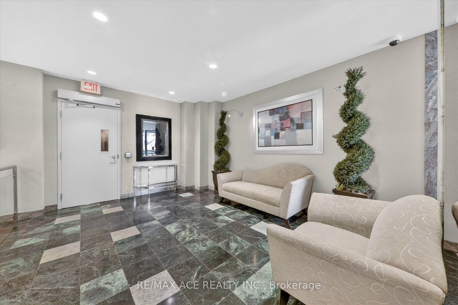 4460 Tucana Court 1202