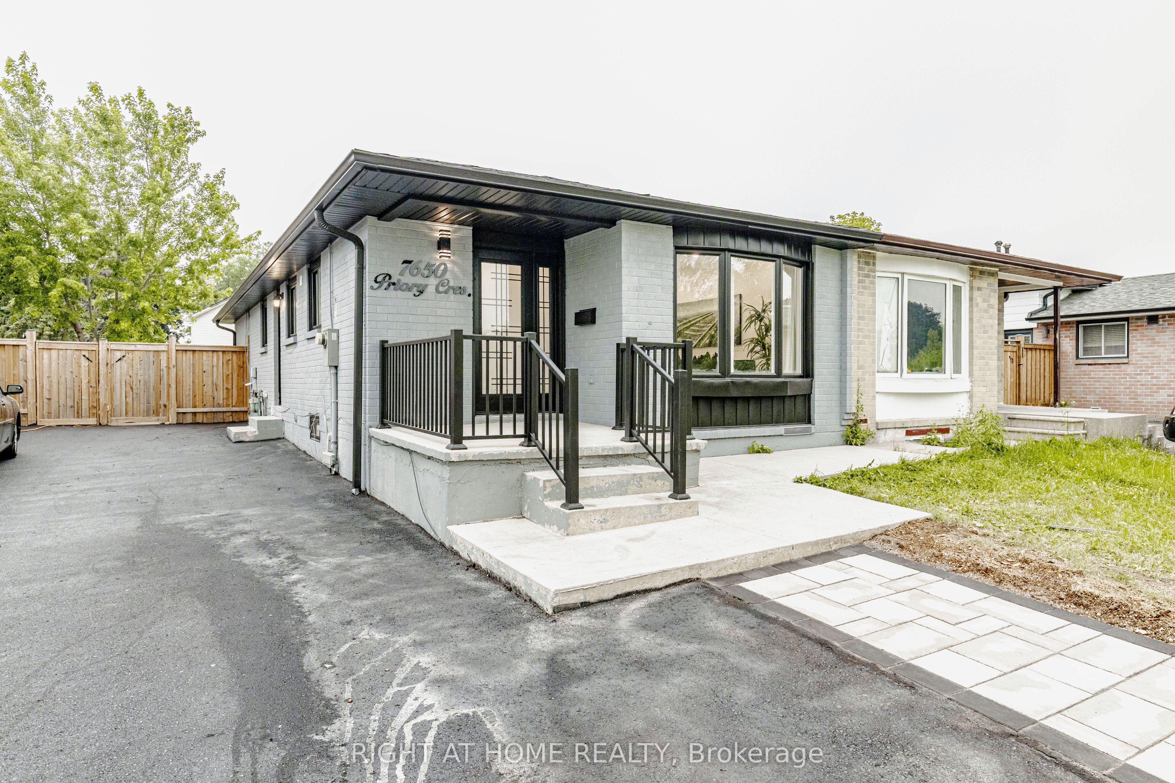 7650 Priory Crescent