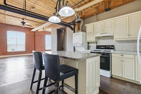 426 Queen Street E 405 Toronto ON M5A 1T4