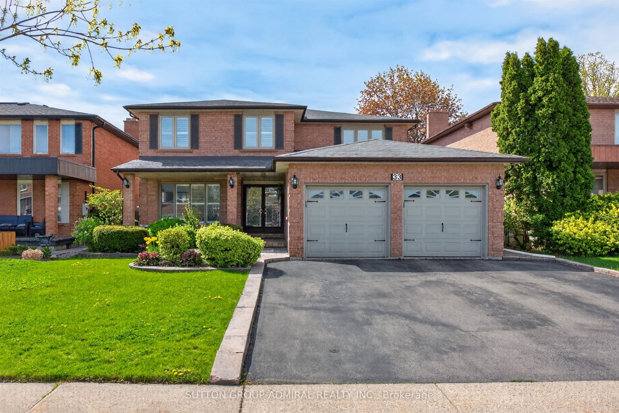 33 Triton Avenue