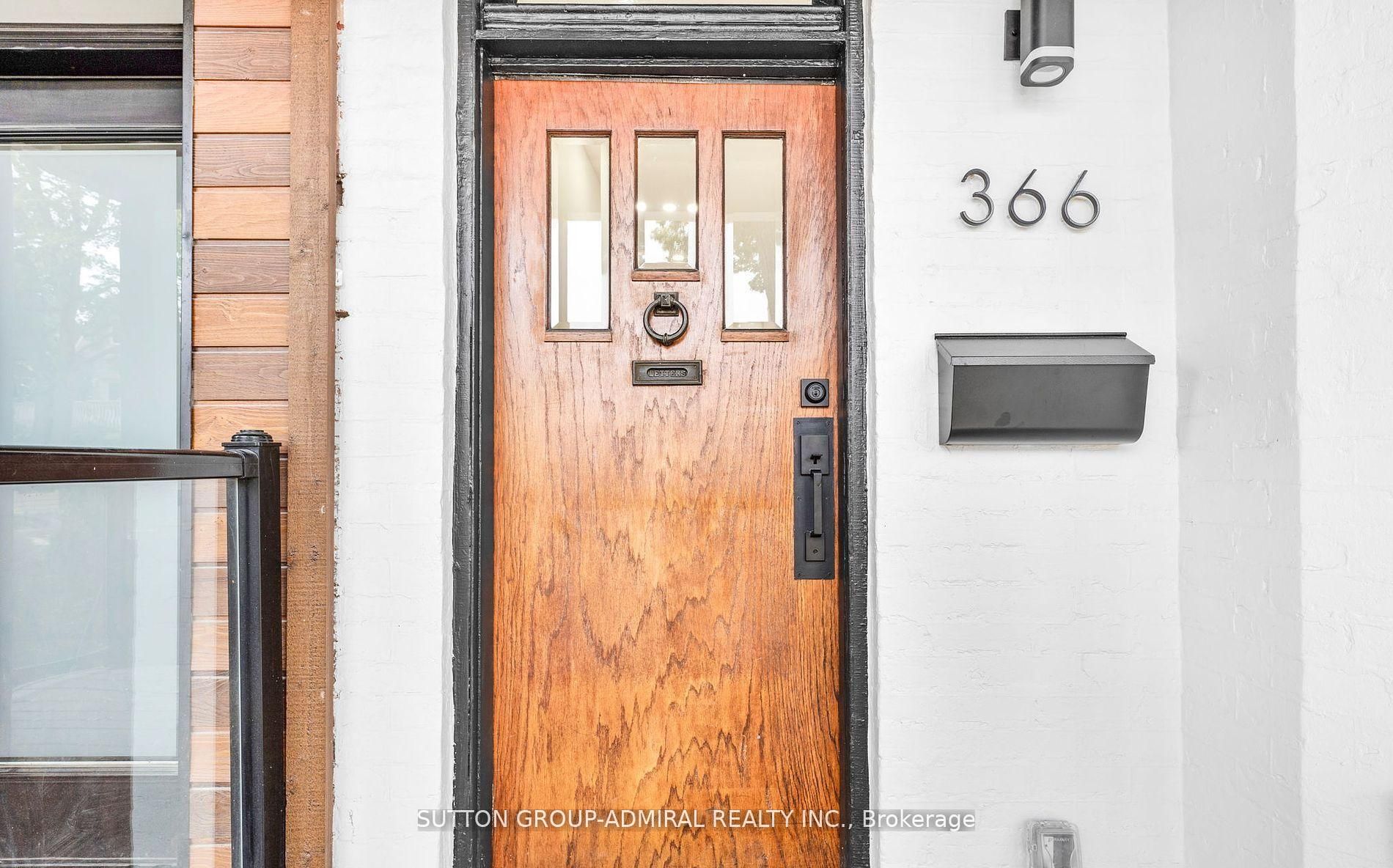 366 Margueretta Street 2nd Floor