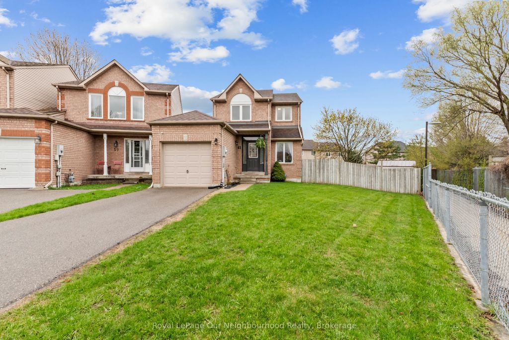 Photo of 61 Fry Crescent, Clarington, ON L1C 4Y3 (MLS # E13093604)