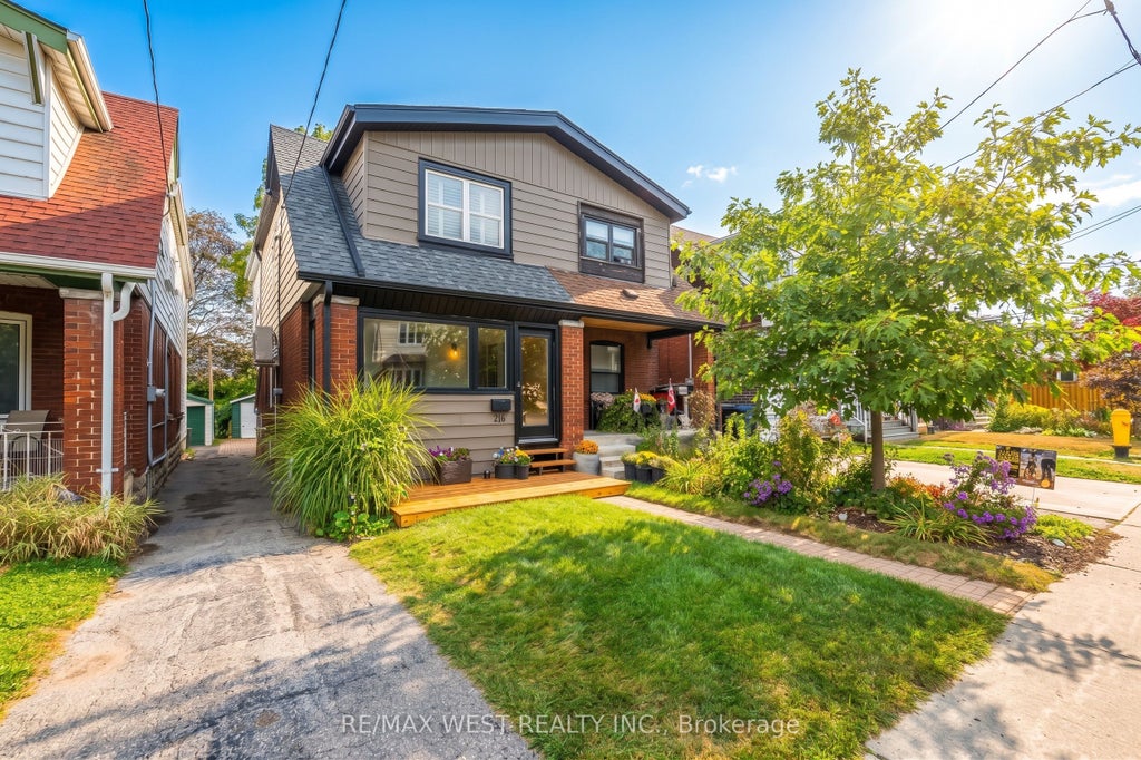 Photo of 316 Monarch Park Avenue, Toronto, ON M4J 4T1 (MLS # E13852086)
