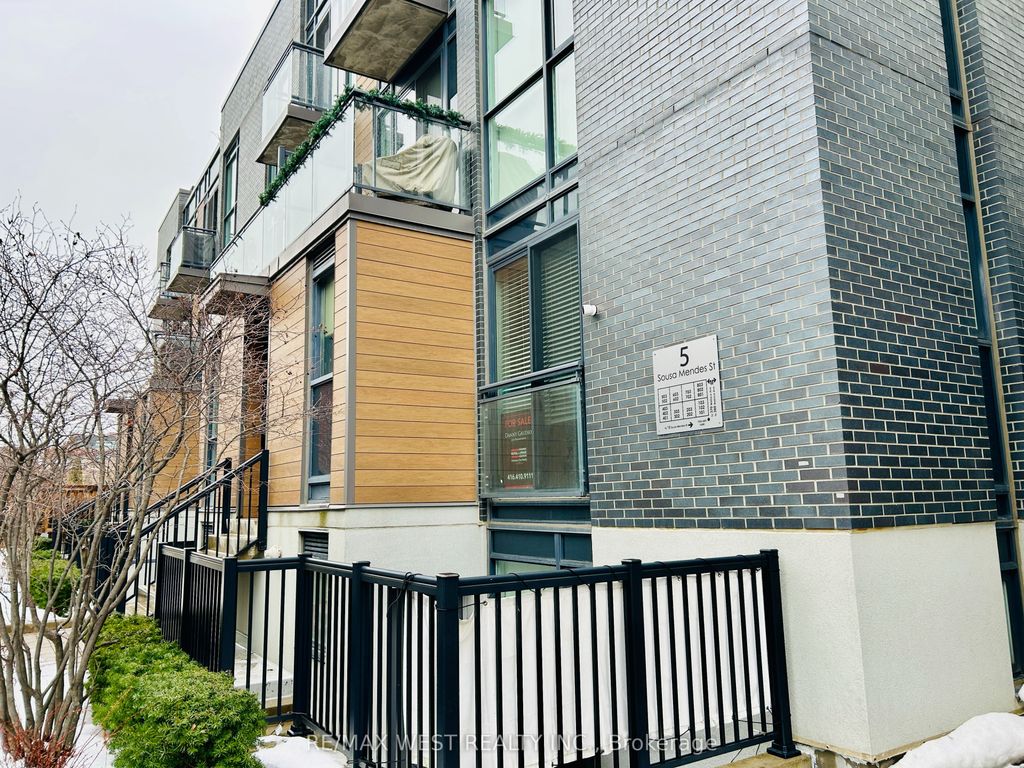 Photo of 5 Sousa Mendes Street #102, Toronto, ON M6P 0A8 (MLS # W12920262)