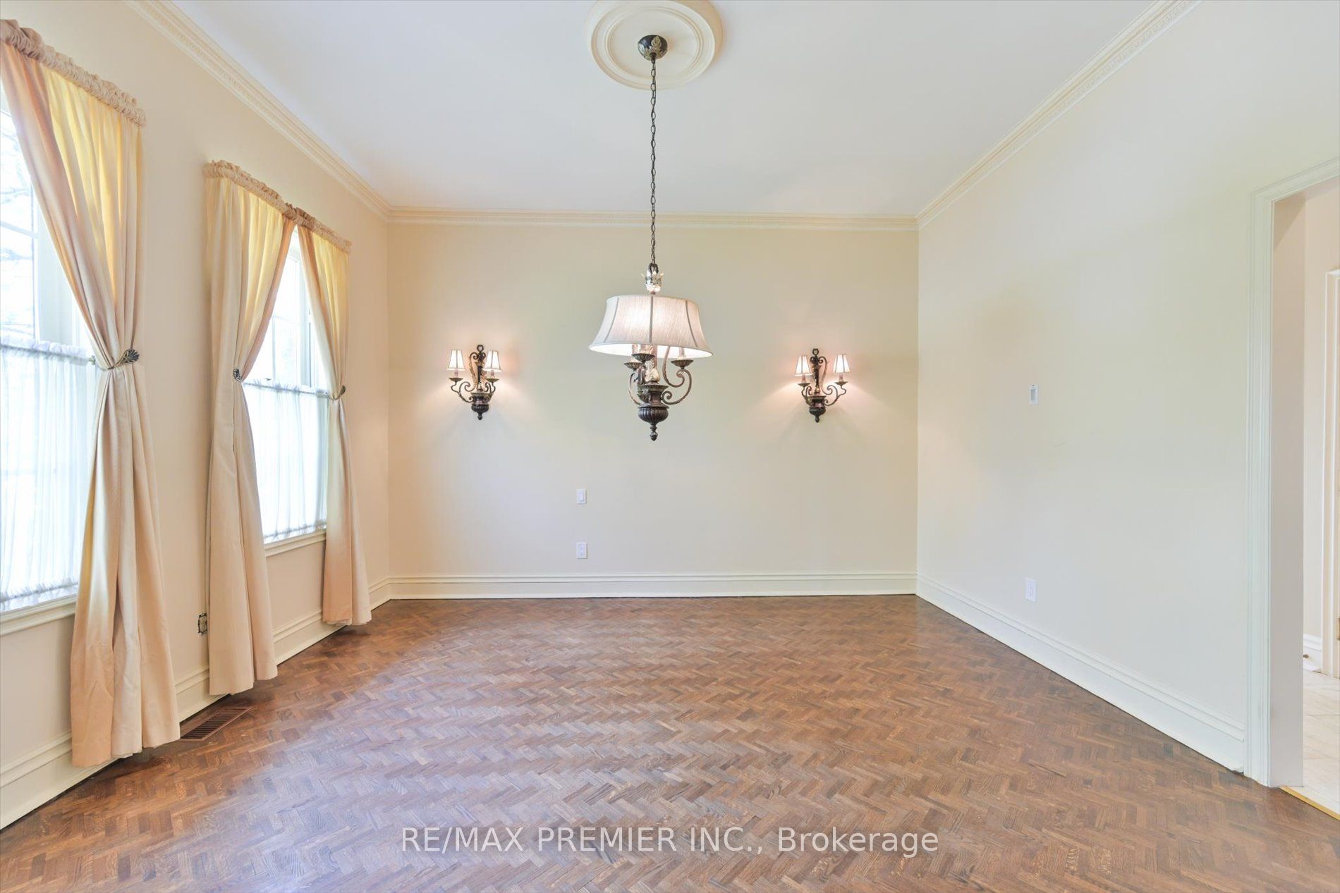 25 Highgrove Crescent