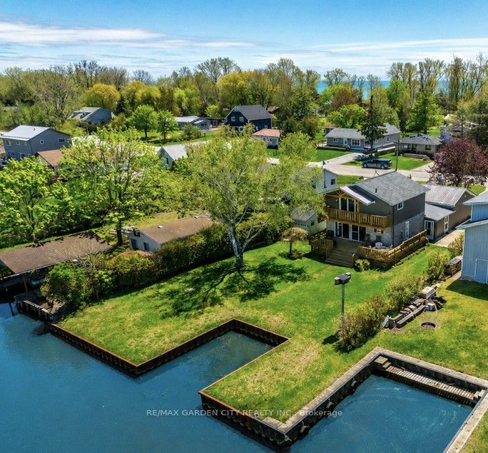 Photo 1 of 42 — 270 Erie Blvd Rr3 Boulevard, Norfolk, ON N0E 1M0