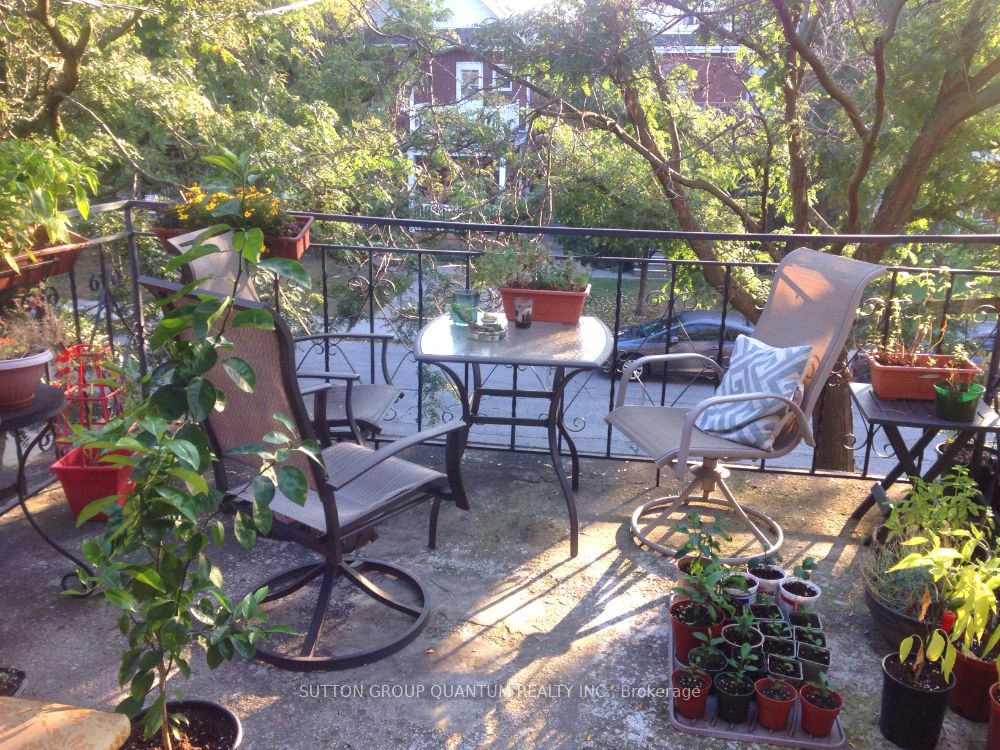 156 Mavety Street 2nd Floor