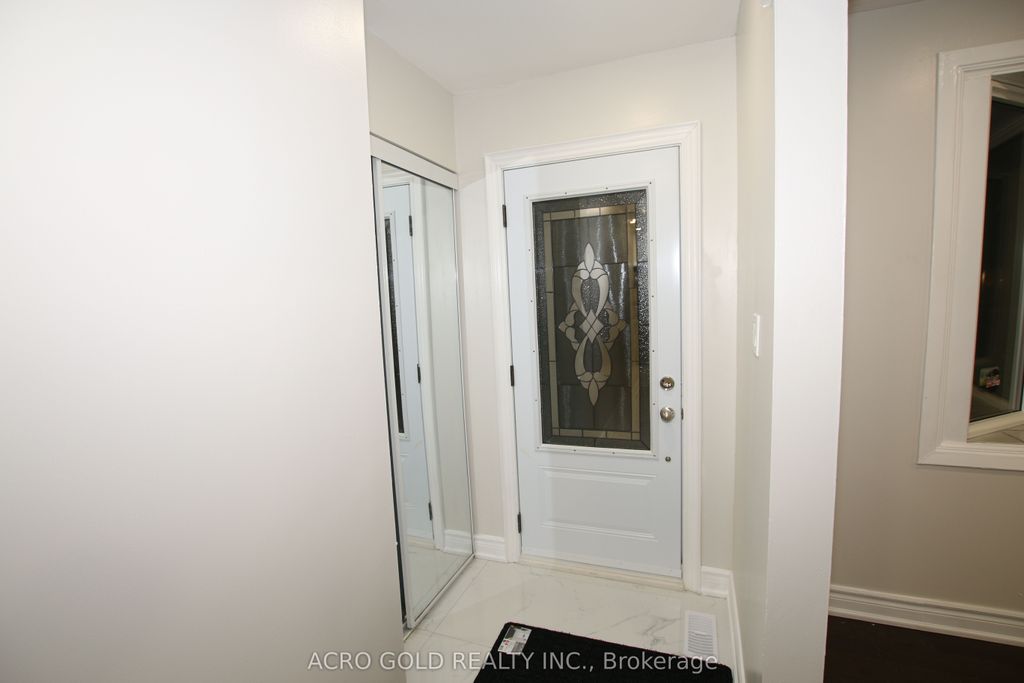 Photo of 96 Archdekin Drive, Brampton, ON L6V 1Y7 (MLS # W12613620)
