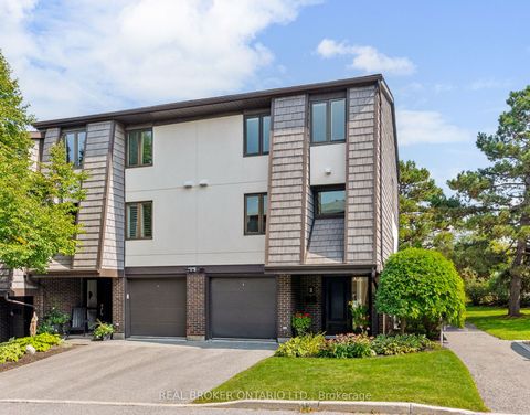 Photo of 655 Richmond Road #2, Carlingwood - Westboro and Area, ON K2A 3Y3 (MLS # X12466965)