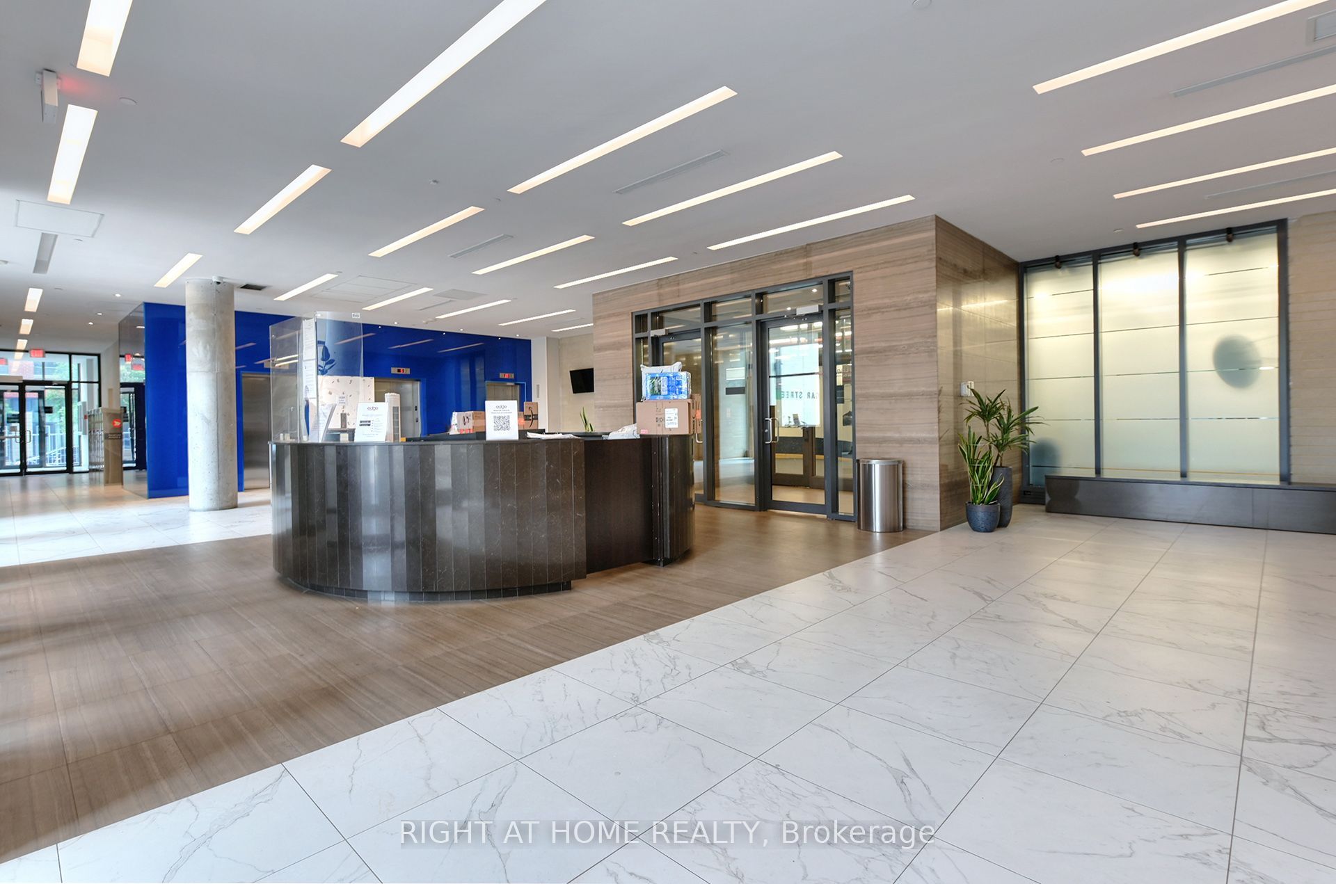 36 Lisgar Street 1511W