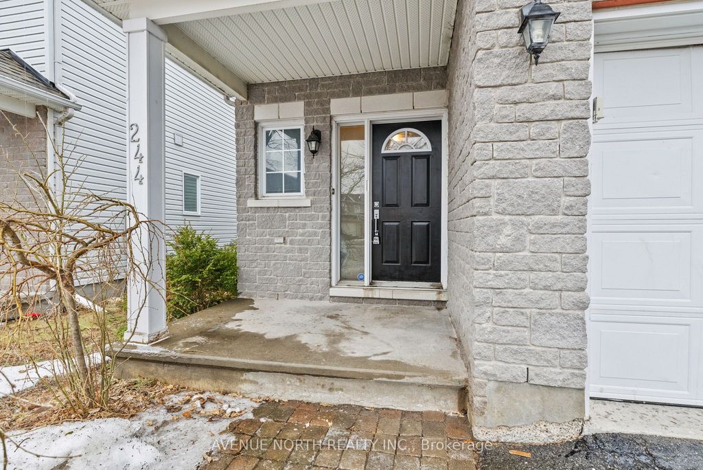 Photo of 244 DEERFOX Drive, Barrhaven, ON K2J 4Z2 (MLS # X13042380)