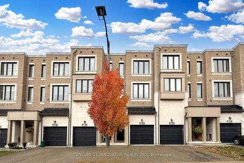 10 Hyderabad Lane Markham ON L4E 0T8