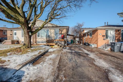 Photo of 48 Northwood Drive, Brampton, ON L6X 2L2 (MLS # W12683570)