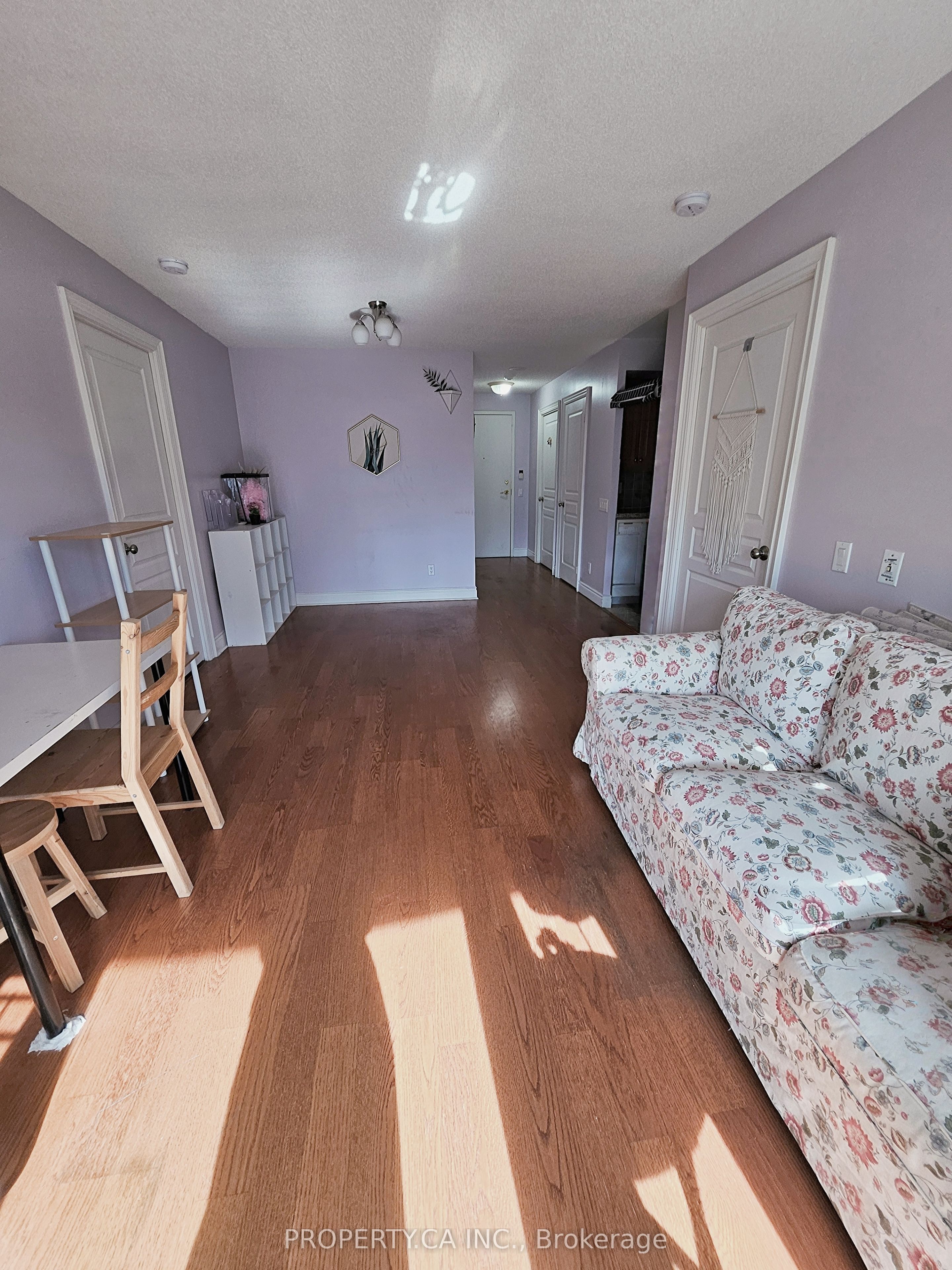 10 Northtown Way 708