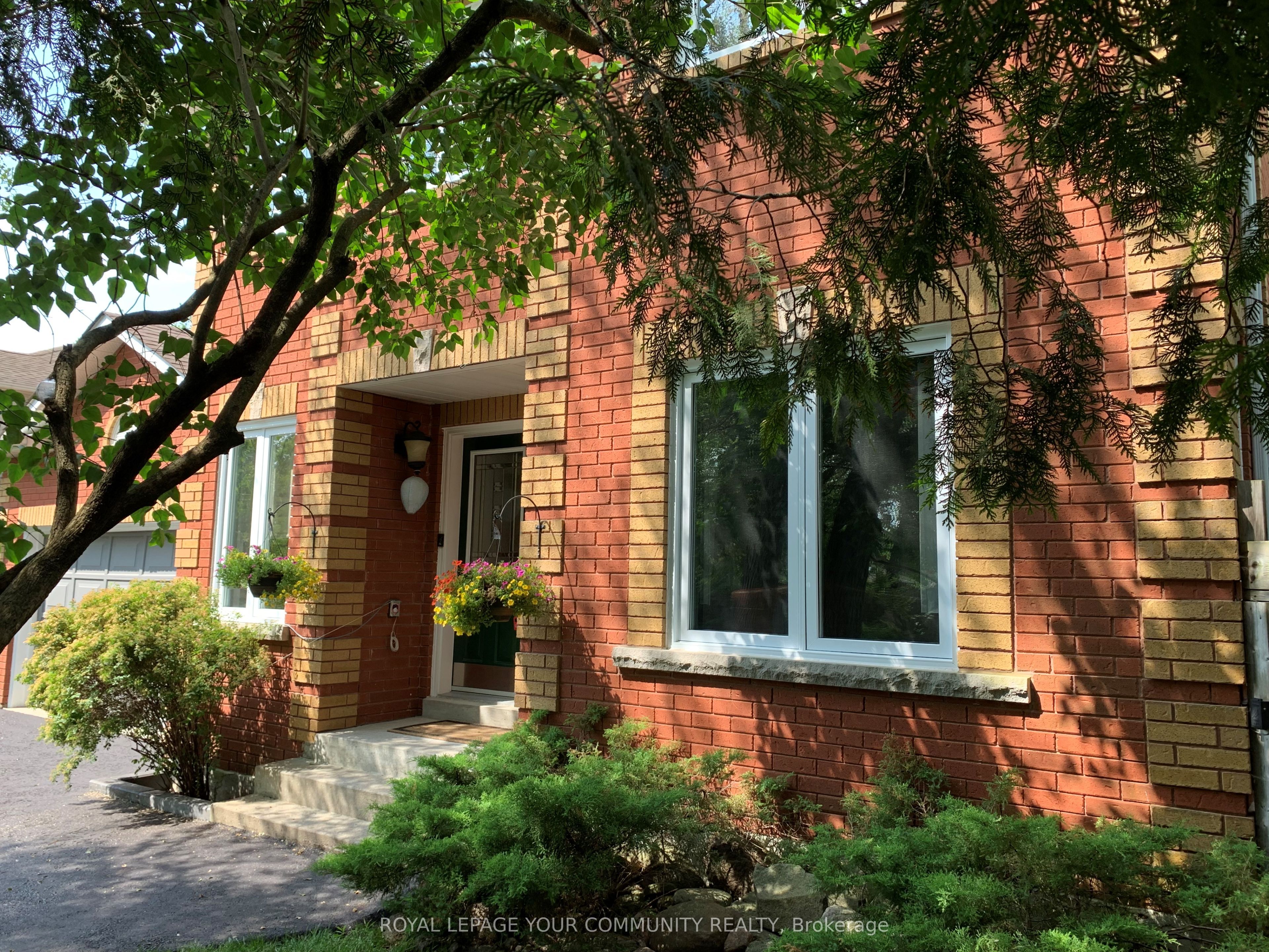 42 Willowbank Avenue