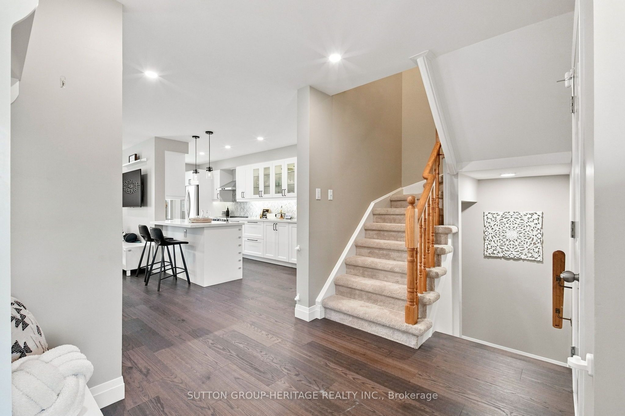 1517 Fieldgate Drive