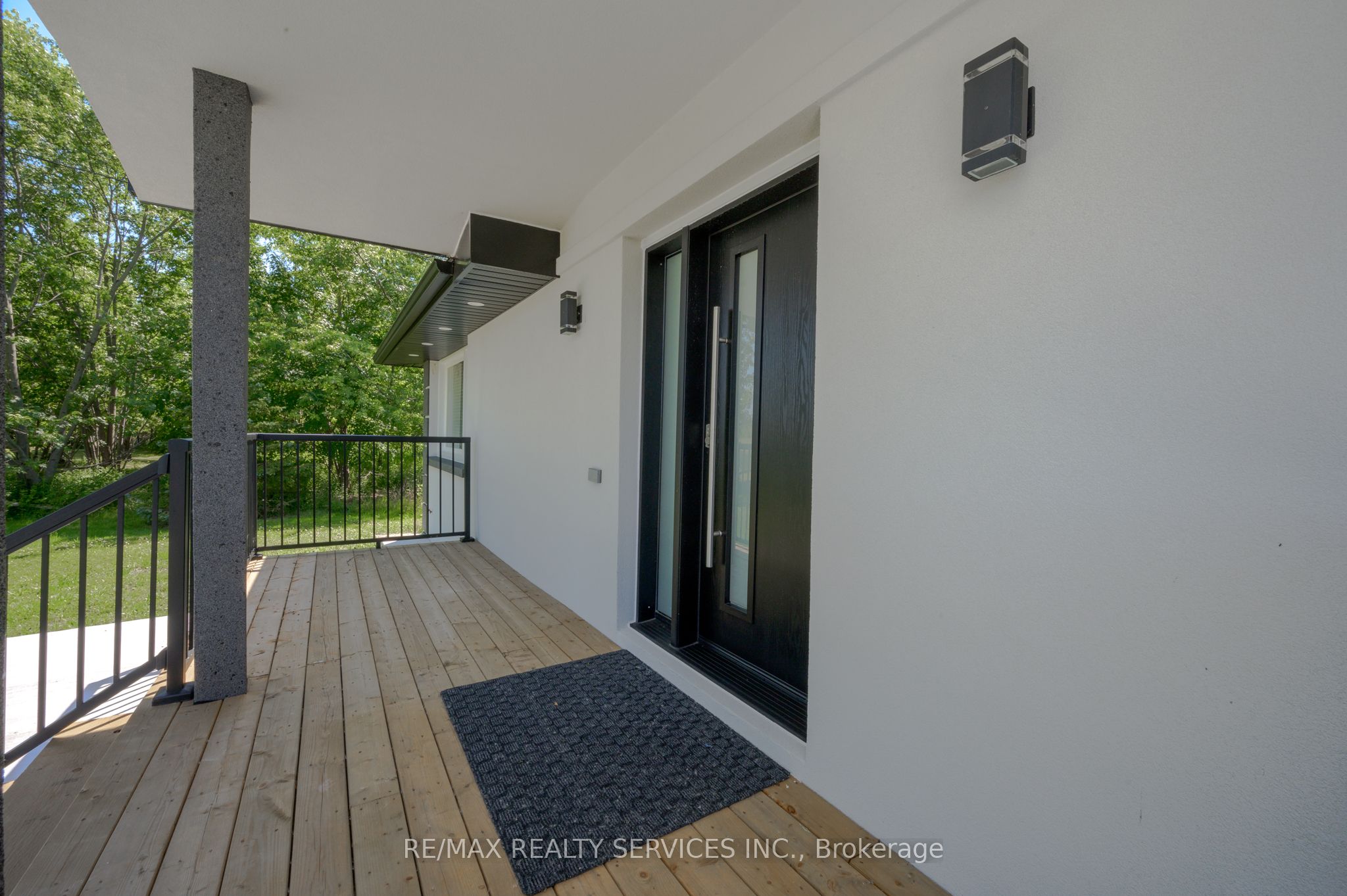 326 Mountain Road