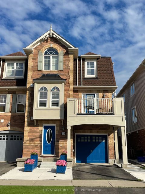 272 wetenhall landing Lane Milton ON L9T 7B7