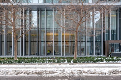 42 Charles Street E 3907 Toronto ON M4Y 1T4