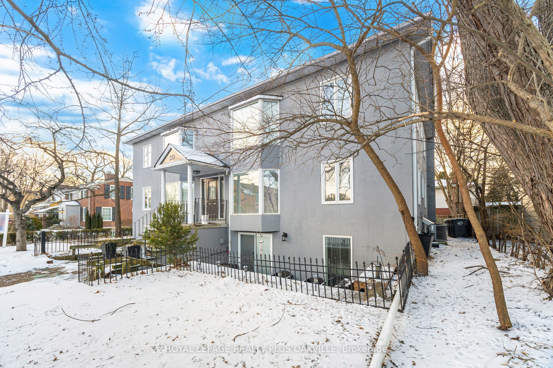 312 Reynolds Street 3