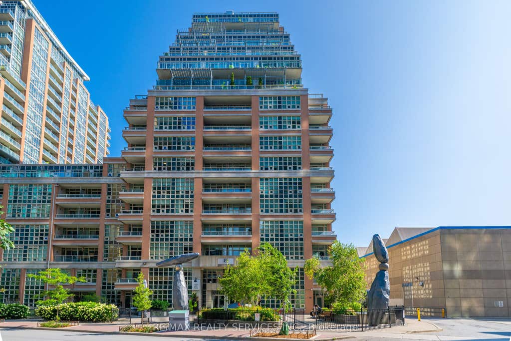 Photo of 85 East Liberty Street #1802, Toronto, ON M6K 3R4 (MLS # C13703130)