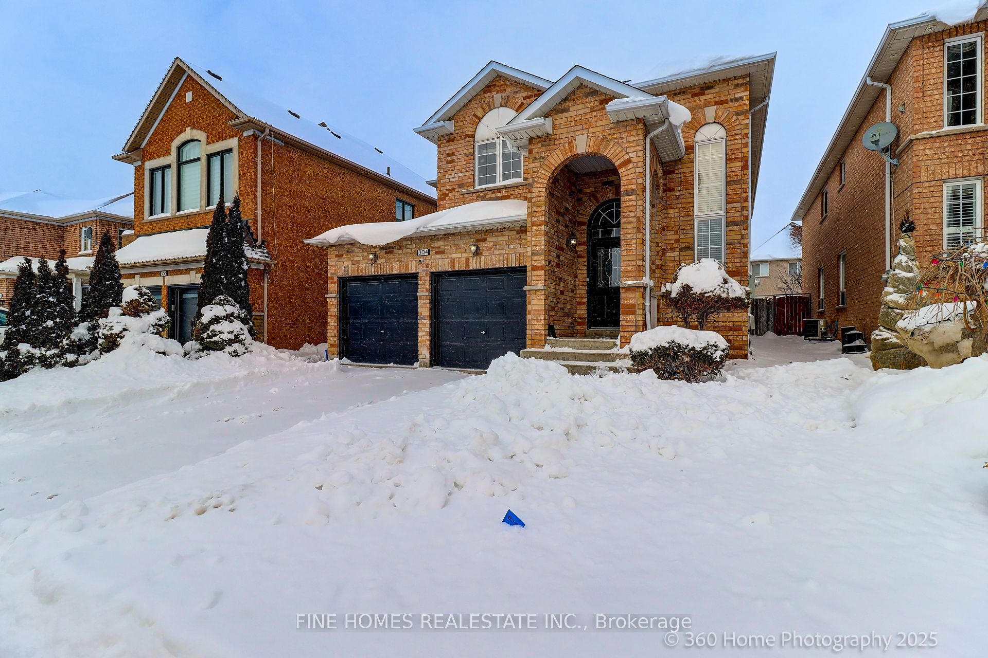 304 drummond Drive Upper