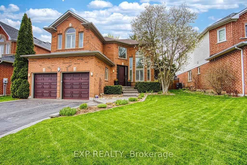 Photo of 5 Shetland Drive, Hamilton, ON L8B 0N9 (MLS # X13156762)