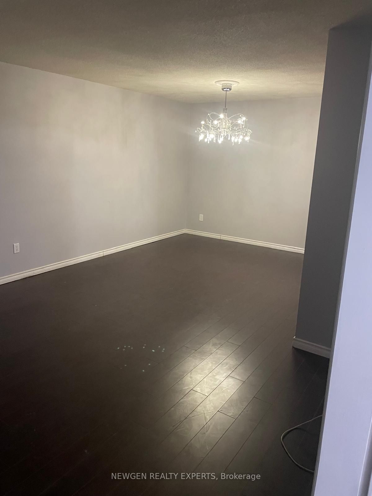 28 Royal Salisbury Way