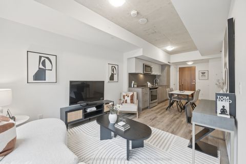 30 Baseball Place Toronto ON M4M 0E8