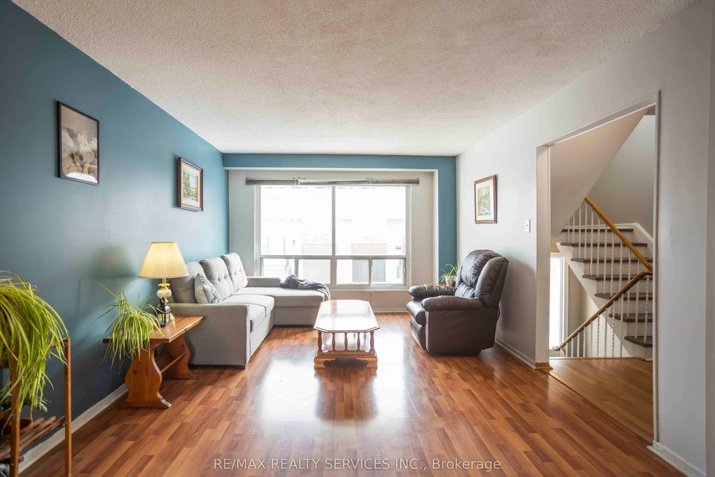 Photo of 806 Stainton Drive #6H, Mississauga, ON L5C 2T2 (MLS # W12789046)