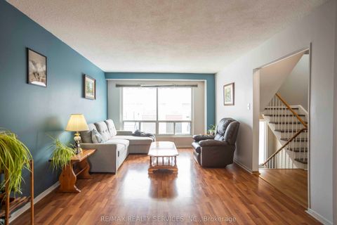 806 Stainton Drive 6H Mississauga ON L5C 2T2