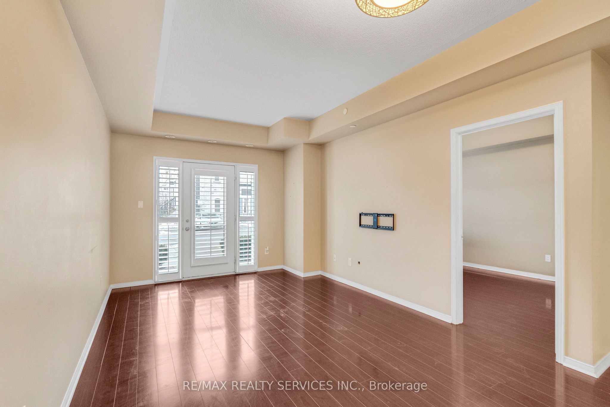 5150 Winston Churchill Boulevard 101