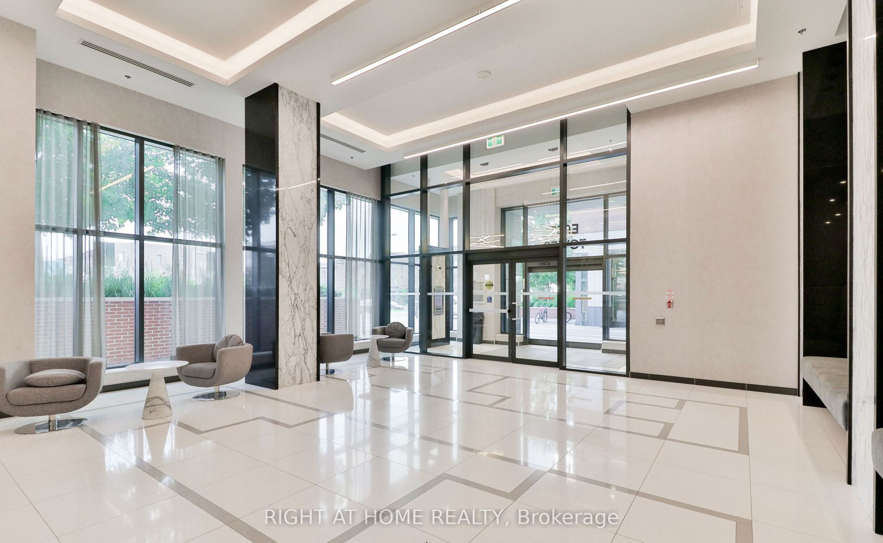 99 Eagle Rock Way 701