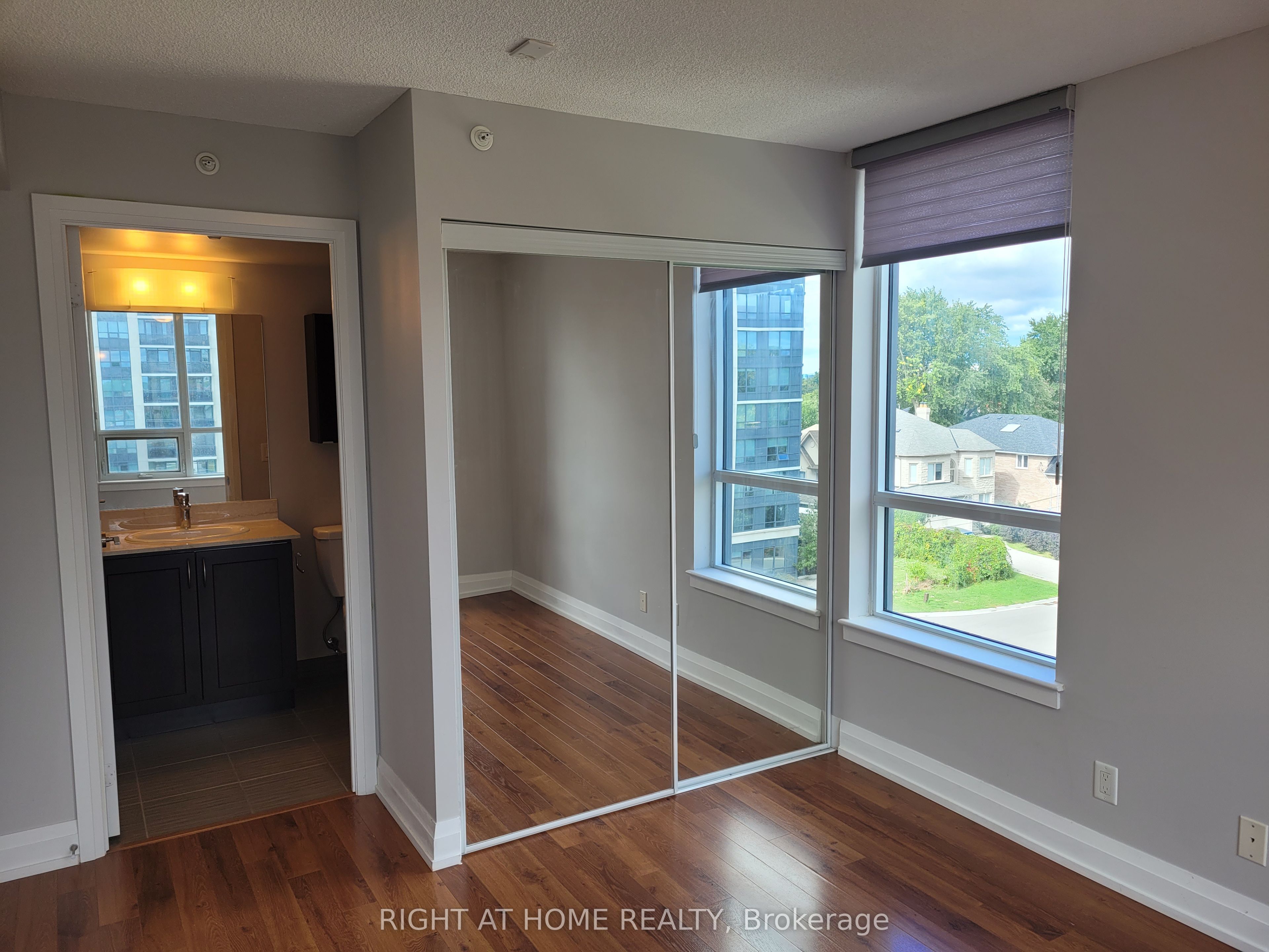 370 Highway 7 N/A E 723