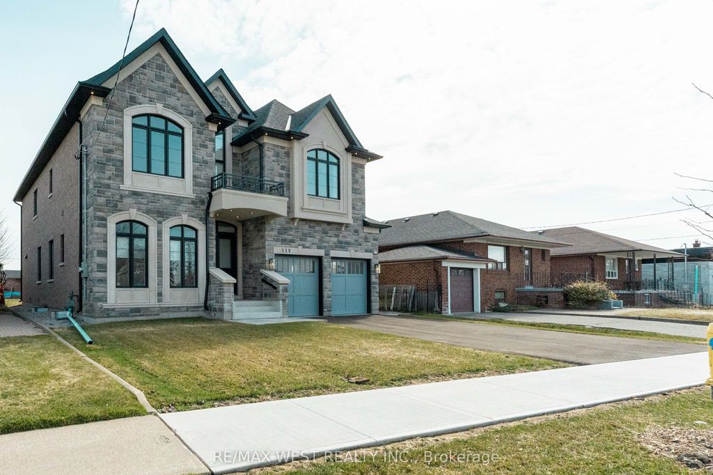 Photo of 119 Jay Street, Toronto, ON M6L 2M3 (MLS # W12937606)