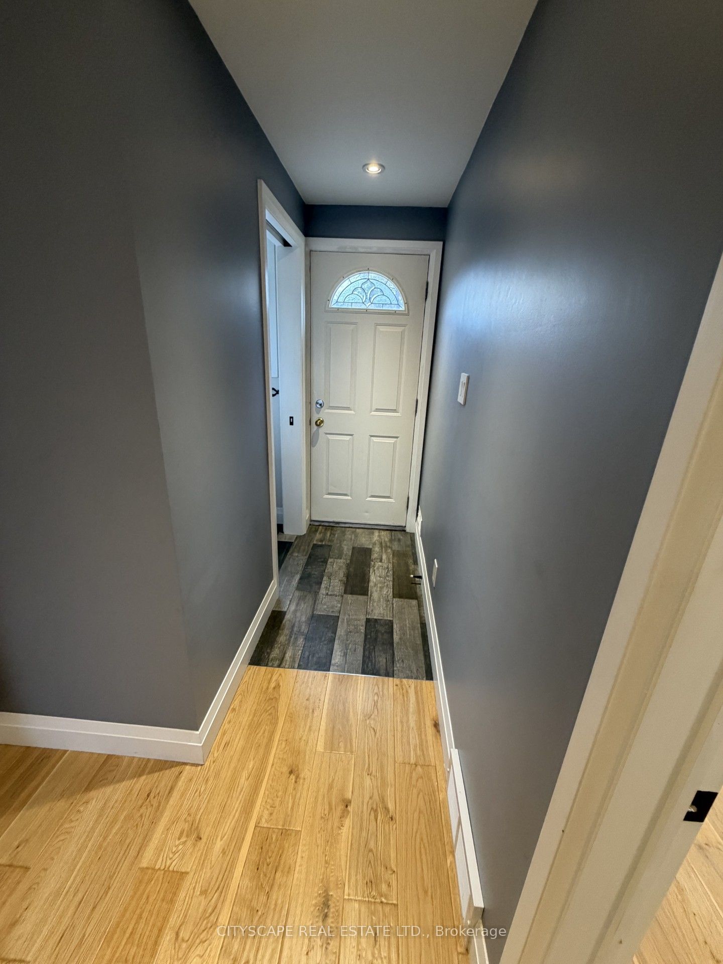 623 Trafford Crescent