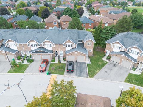 1484 Torrington Drive 51 Mississauga ON L5V 1Y2