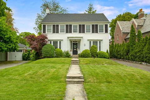 Photo of 56 Highland Crescent, Toronto, ON M2L 1G6 (MLS # C12739126)