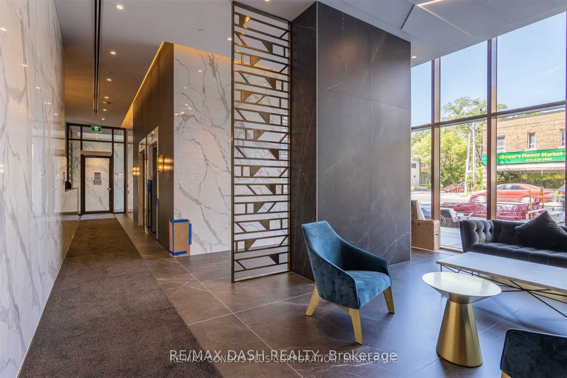 151 Avenue Road 806