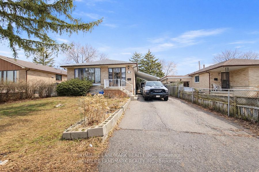 Photo 1 of 15 — 7 Burtonwood Crescent, Toronto, ON M9V 3L9