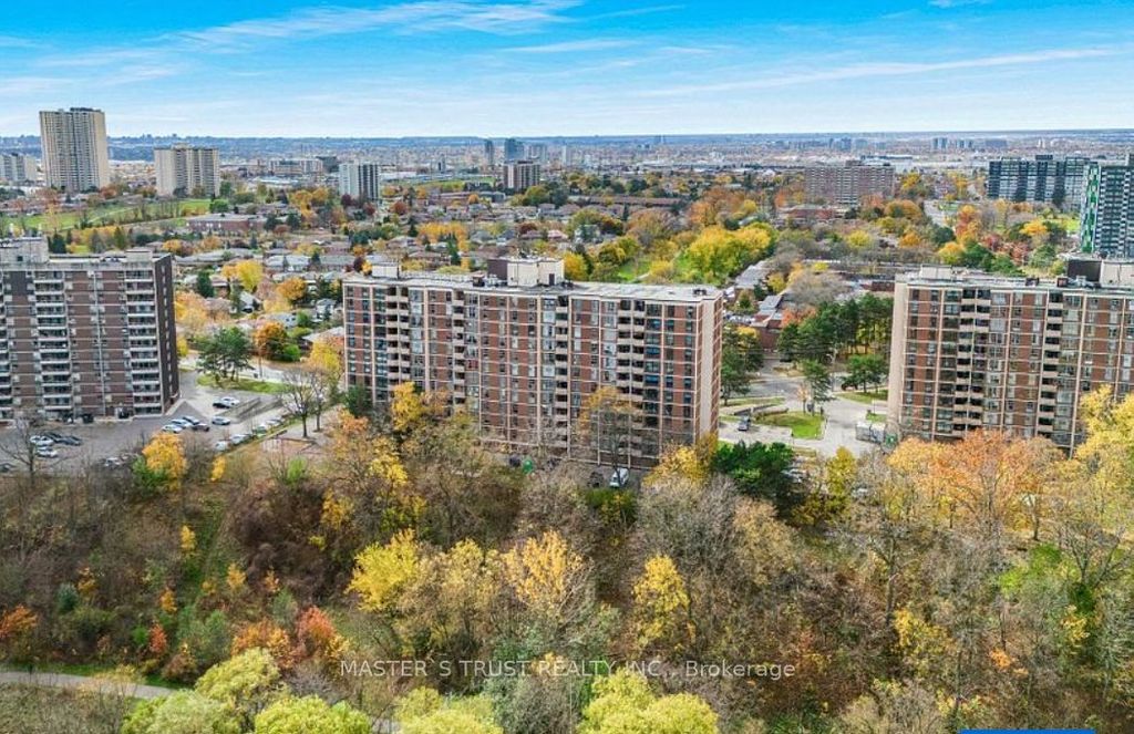Photo of 335 Driftwood Avenue #707, Toronto, ON M3N 2P3 (MLS # W13077500)