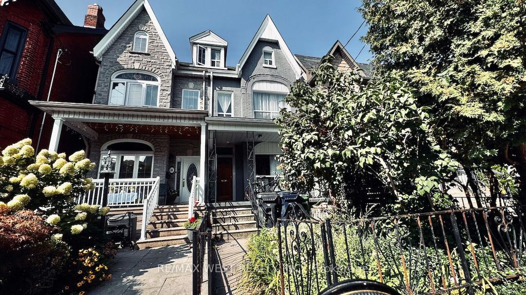 Photo of 88 Montrose Avenue, Toronto, ON M6J 2T7 (MLS # C12402612)