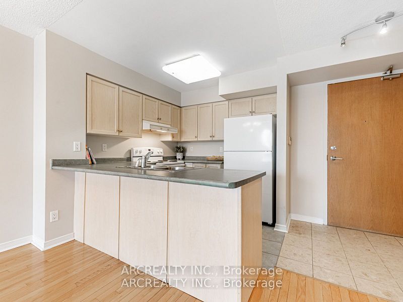 19 Northern Heights Drive 311