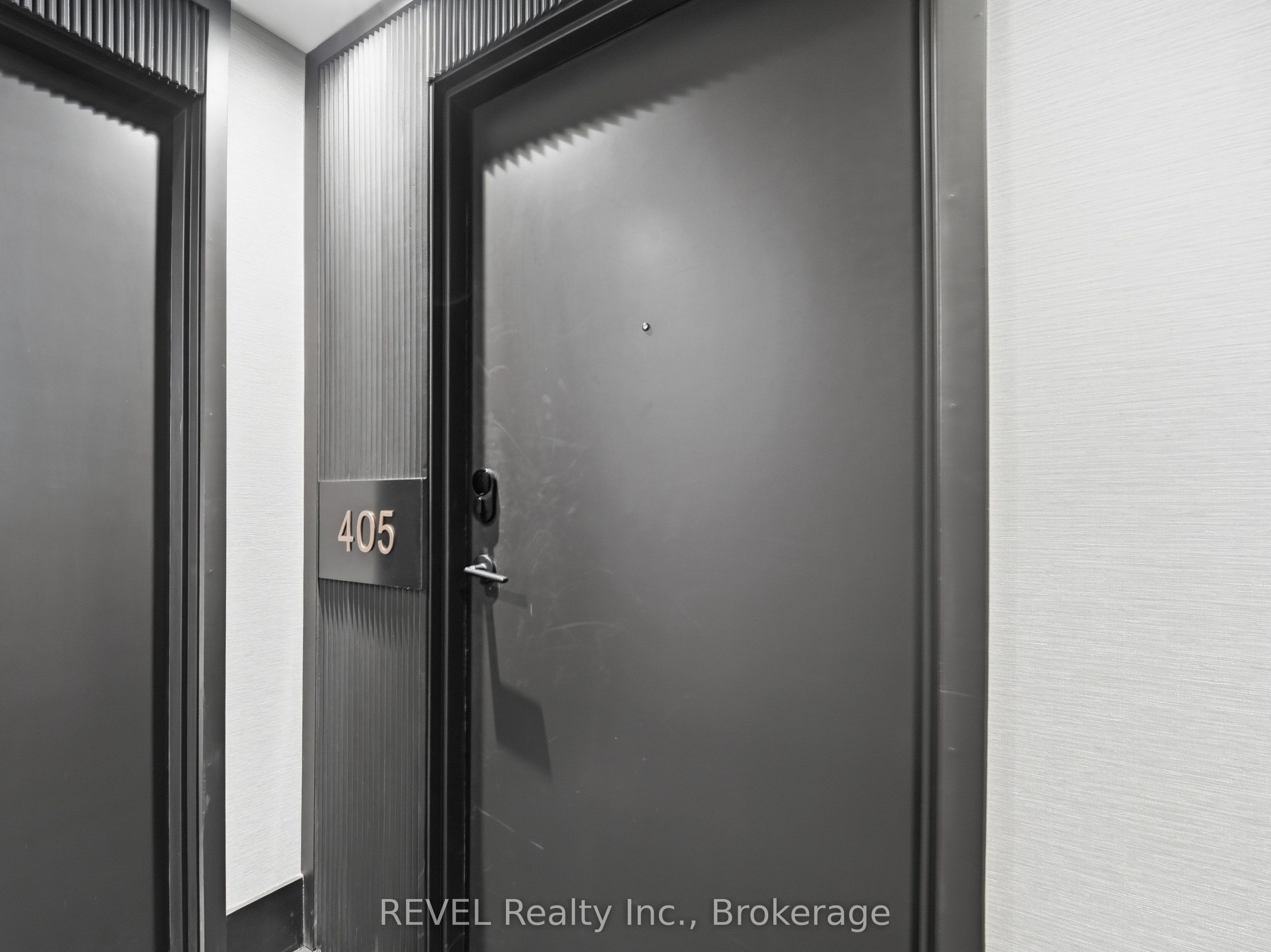 2450 Old Bronte Road 405