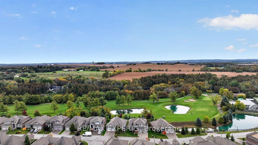 19 Westmount Drive 15
