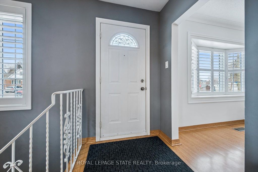 Photo of 70 Westleigh Crescent, Toronto, ON M8W 3Z7 (MLS # W12849396)