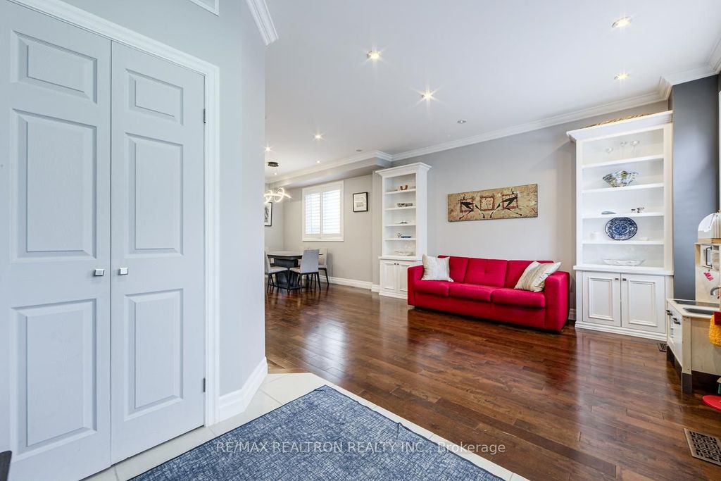 Photo of 20 Westbrook Avenue, Toronto, ON M4C 2G2 (MLS # E12427554)