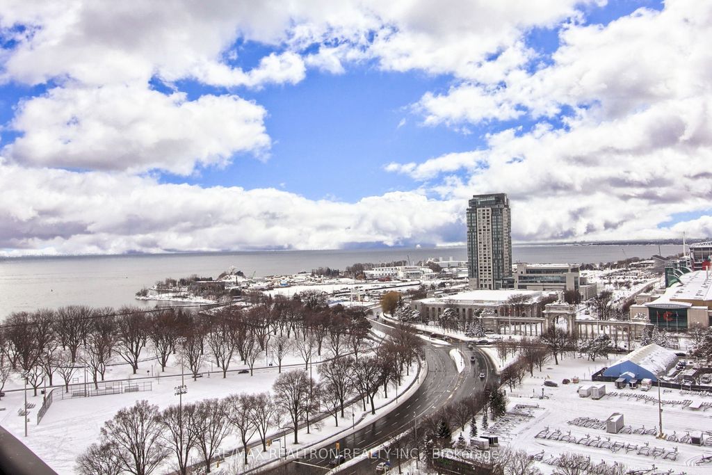 Photo of 219 Fort York Boulevard #2011, Toronto, ON M5V 1B1 (MLS # C12710138)