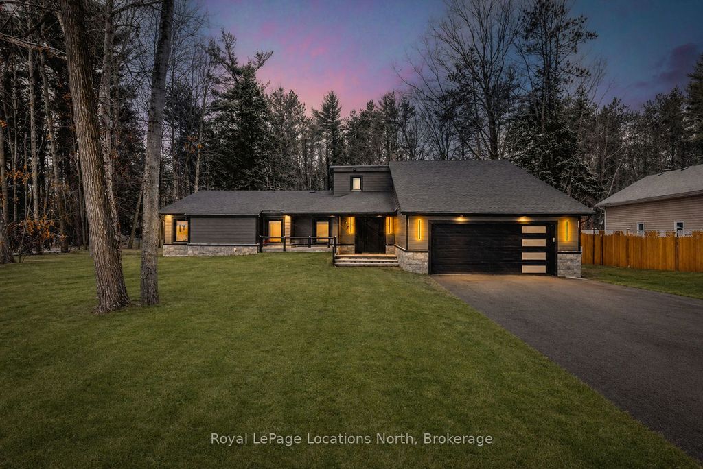 Photo of 478 Golf Course Road, Wasaga Beach, ON L9Z 1S5 (MLS # S13146570)