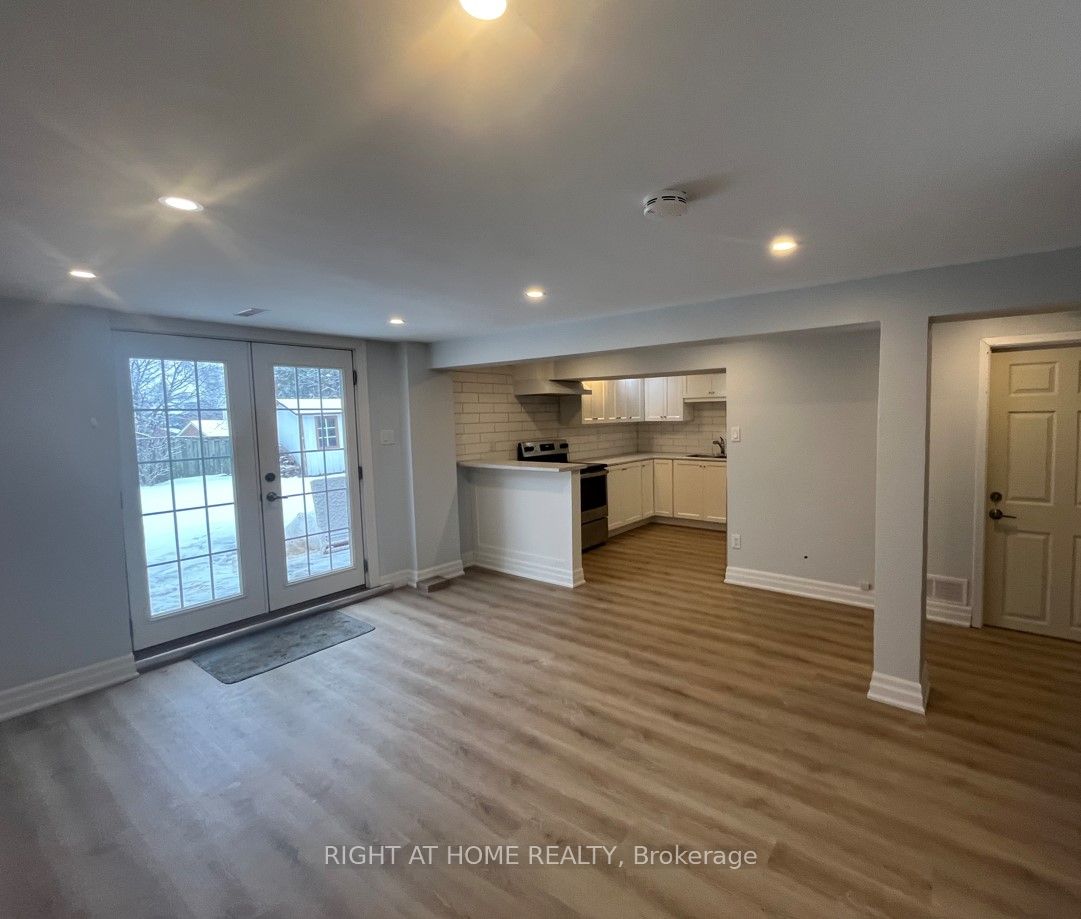 4203 Wheelwright Crescent